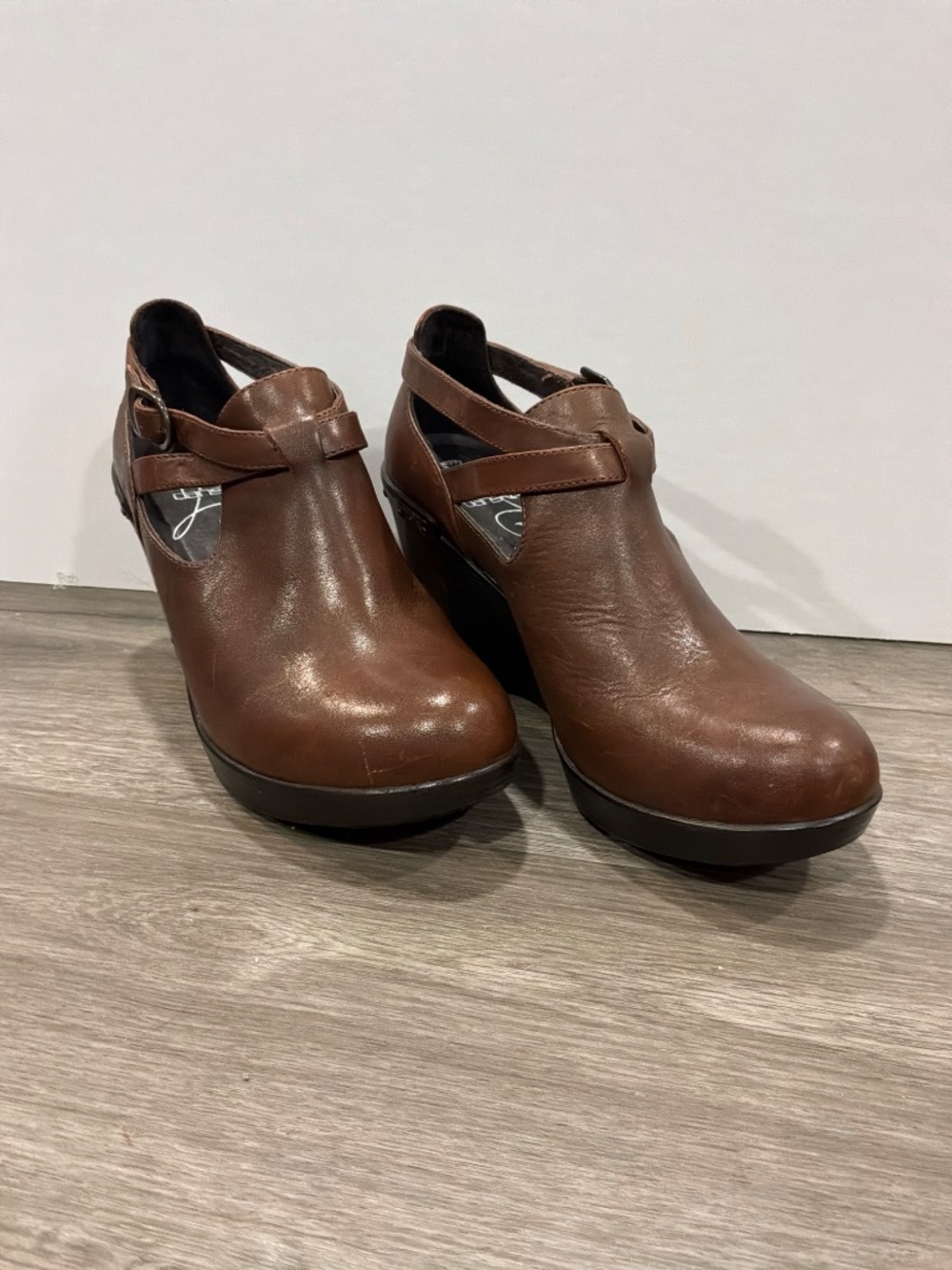 Dansko Franka Leather Wedge 38 GUC - Picture 2 of 9